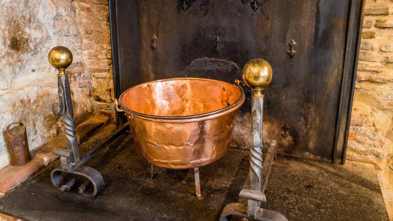 Maison Pierre Loti, Gite Historique Et Spacieux En Vallee De La Dordogne Bretenoux Luaran gambar
